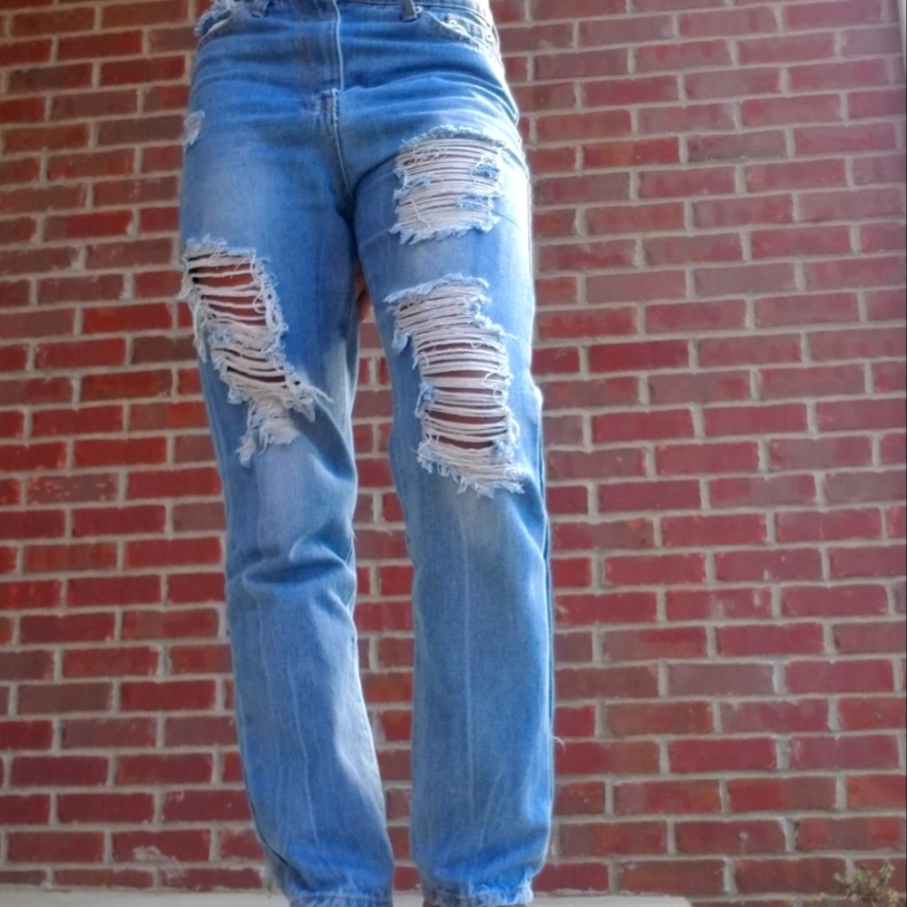 Cute riped Jean's